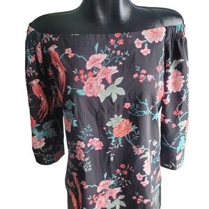 Suzy Shier Floral Off-Shoulder Top M